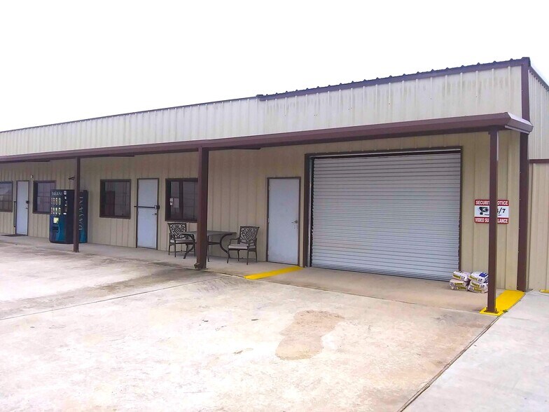 More Photos Of 11066 Highway 242, Conroe Warehouse For Sale