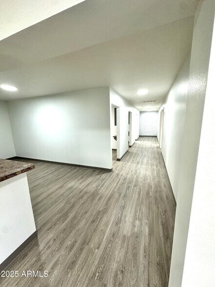 More Photos Of 600 E University Dr, Mesa Medical For Lease