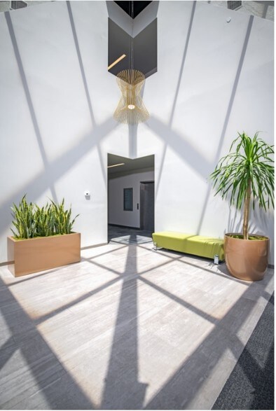 More Photos Of 400 S Melrose Dr, Vista Office For Lease