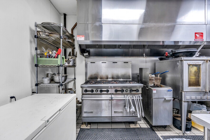 More Photos Of 357 Highway 9, Manalapan Township Storefront For Sale