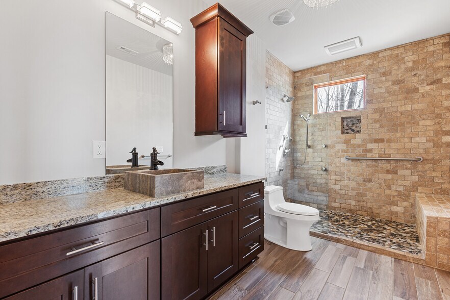 More Photos Of 5735 Archer Ave, Cumming Apartments For Sale