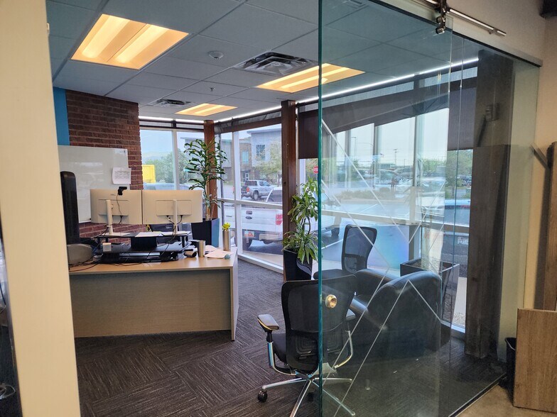 More Photos Of 13867 S Bangerter Pky, Draper Office For Lease