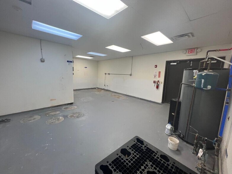 More Photos Of 3683 Ohio River Rd, Point Pleasant Medical For Sale