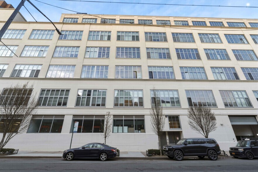 More Photos Of 2728 Thomson Ave, Long Island City Apartments For Sale