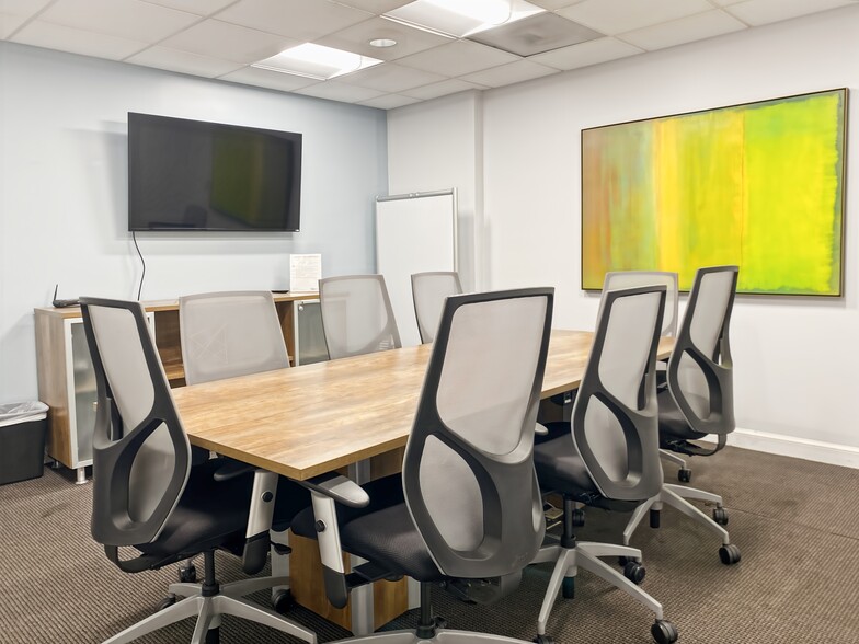 More Photos Of 7 W Figueroa St, Santa Barbara Coworking Space