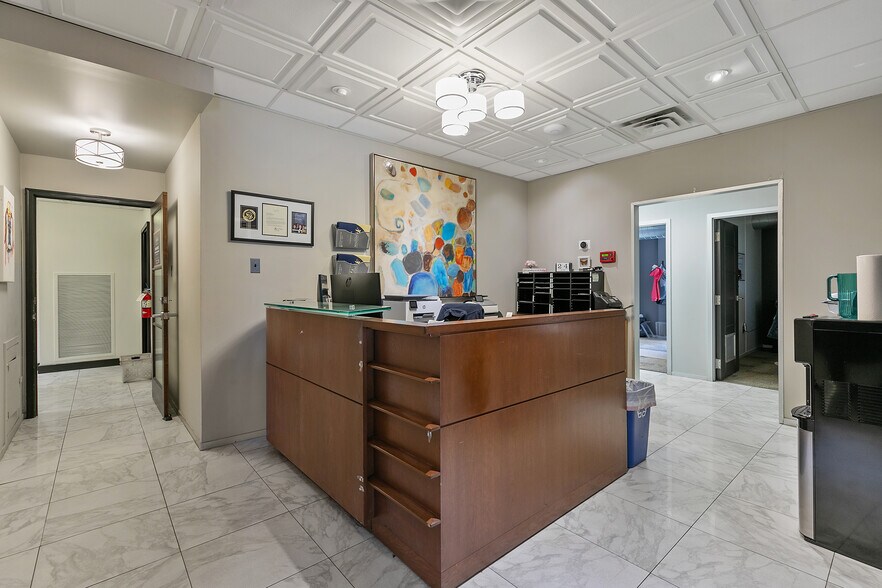 More Photos Of 1506 Staples Mill Rd, Richmond Office For Sale