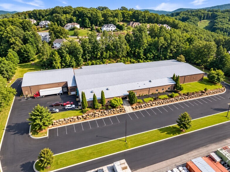 More Photos Of 380 NY-210, Stony Point Warehouse For Lease
