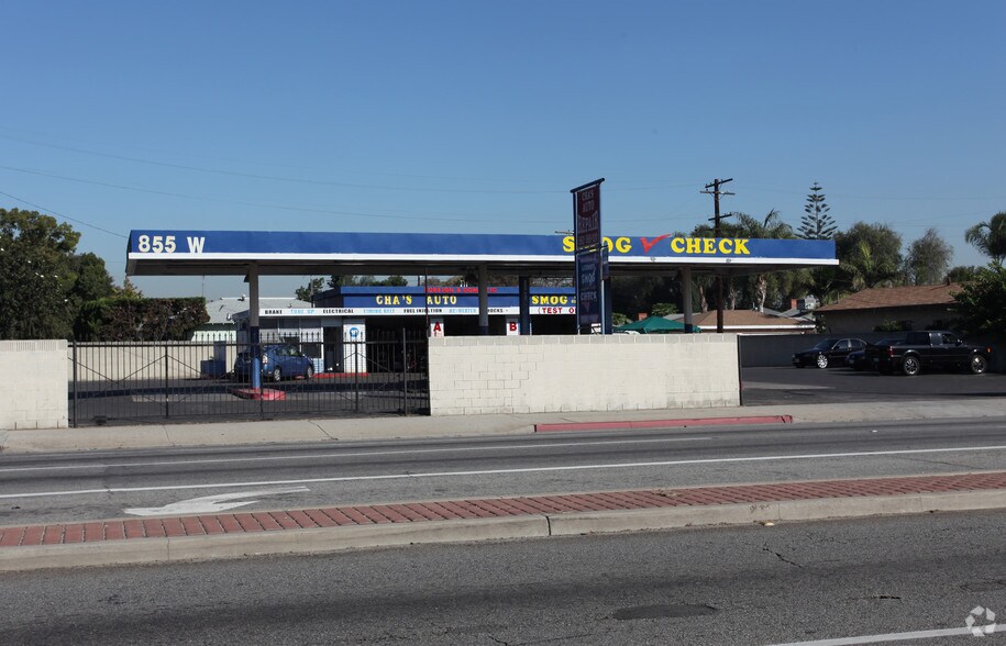 More Photos Of 855 W Willow St, Long Beach Auto Repair For Sale