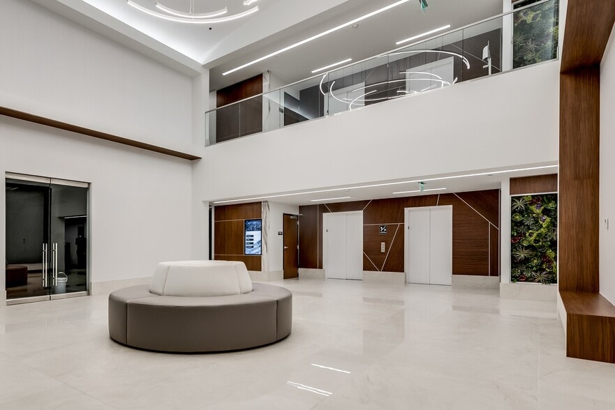 More Photos Of 1110 Cottonwood Ln, Irving Medical For Lease