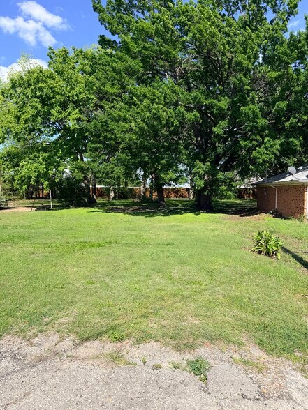 More Photos Of 202 Dallas St, Wilmer Land For Sale