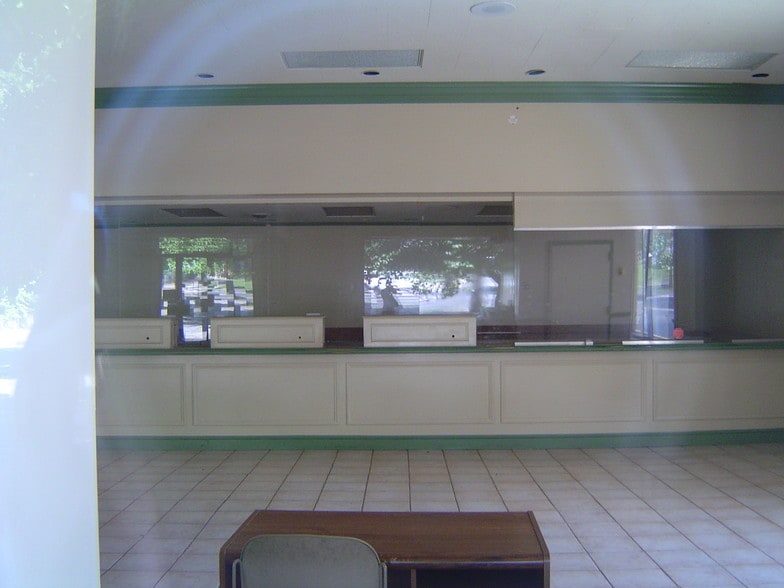 More Photos Of 3827-3859 Pennsylvania Ave SE, Washington Storefront For Lease