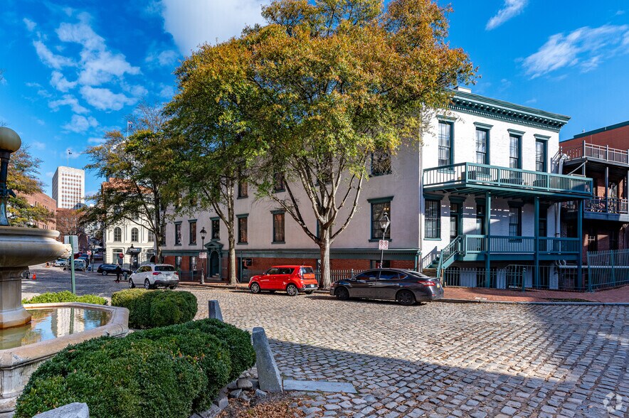 More Photos Of 1301-1307 E Cary St, Richmond Storefront Retail Office For Lease