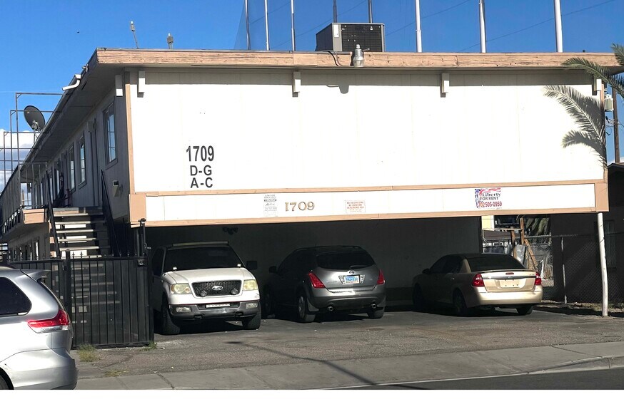More Photos Of 1709 Fairfield Ave, Las Vegas Apartments For Sale