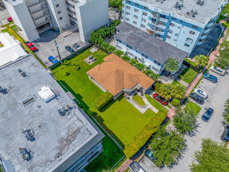 More Photos Of 1974 Marseille Dr, Miami Beach Land For Sale