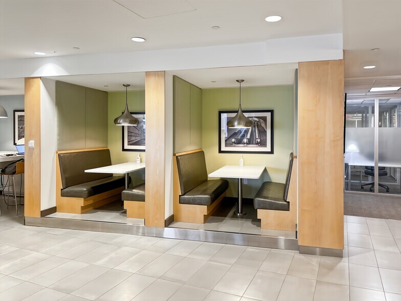 More Photos Of 200 Vesey St, New York Coworking Space