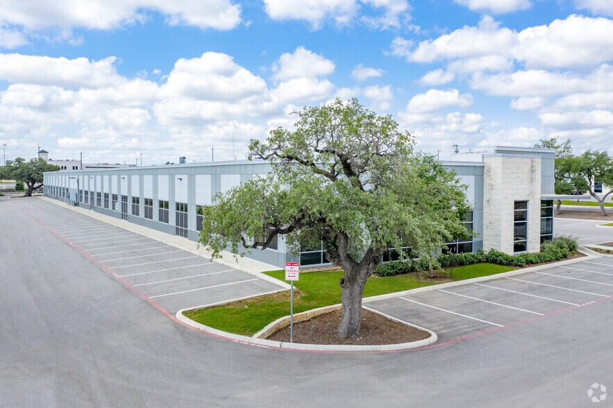 More Photos Of 4949 N Loop 1604 W, San Antonio Unknown For Lease