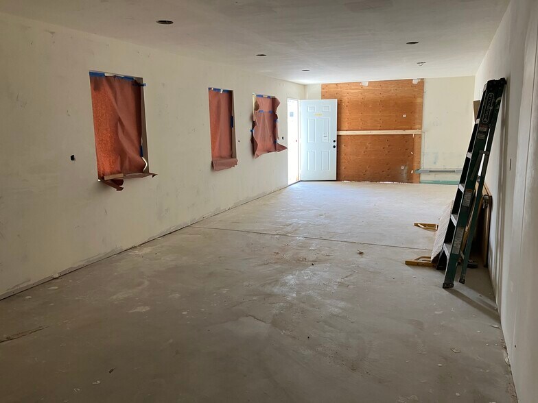 More Photos Of 2411-2421 L St, San Diego Apartments For Sale