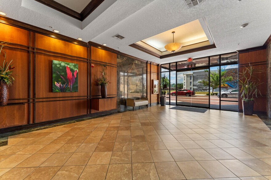 More Photos Of 111 E Monument Ave, Kissimmee Office For Lease