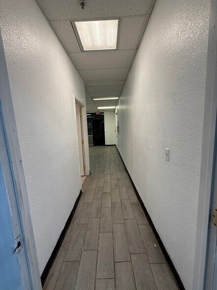 More Photos Of 7223 W 118th Pl, Broomfield Light Distribution For Lease