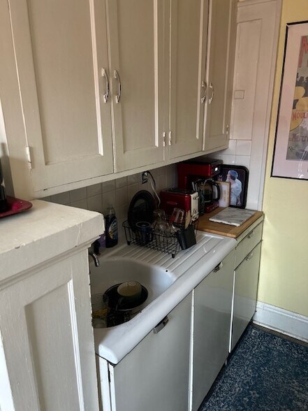 More Photos Of 3513-3515 Hennepin Ave, Minneapolis Apartments For Sale