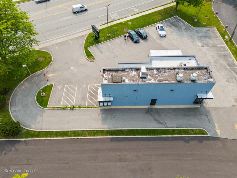 More Photos Of 720 E Rand Rd, Mount Prospect Fast Food For Sale