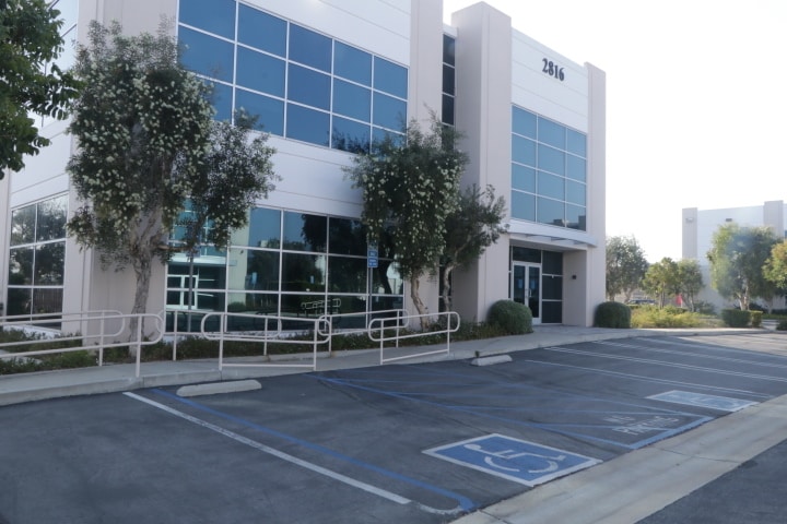 More Photos Of 2816 Columbia St, Torrance Light Distribution For Lease