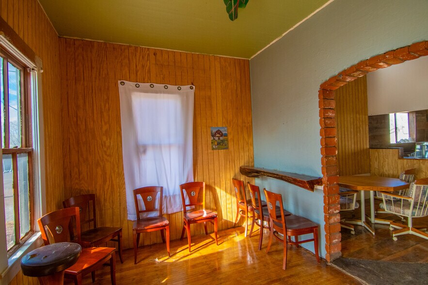 More Photos Of 54140 N Main St, Seligman Freestanding For Sale