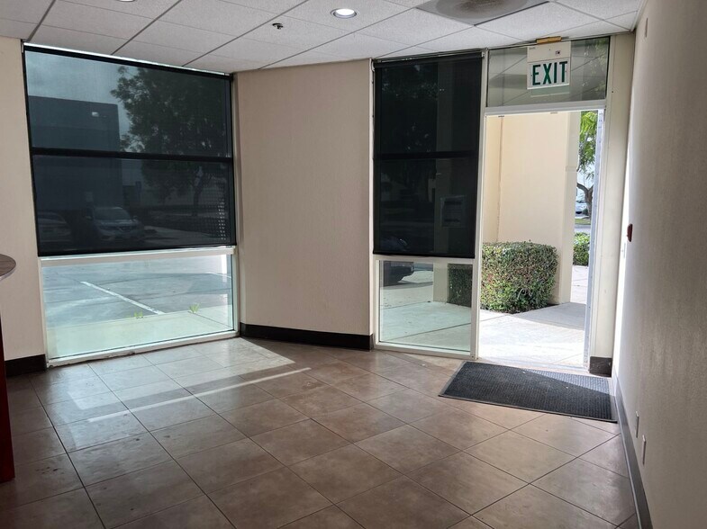 More Photos Of 1461 S Balboa Ave, Ontario Warehouse For Lease