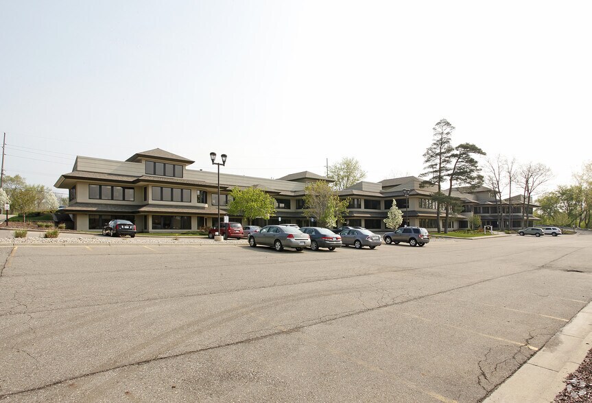 Primary Photo Of 7600 Grand River Ave, Brighton Office For Lease