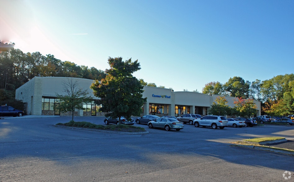 Primary Photo Of 1600 Downtown West Blvd, Knoxville Research And Development For Lease