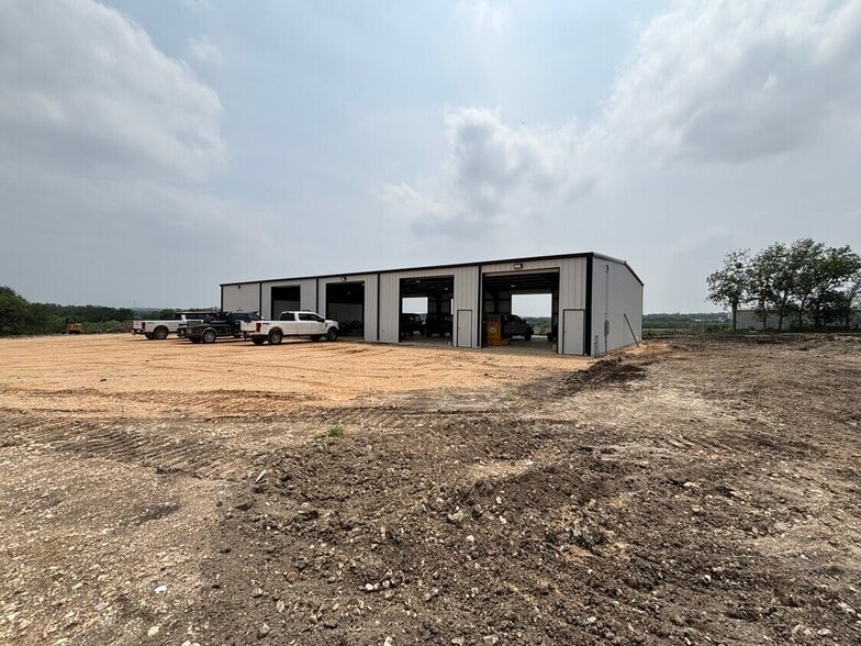 Primary Photo Of 22156 Old Nacogdoches Rd, New Braunfels Industrial For Lease