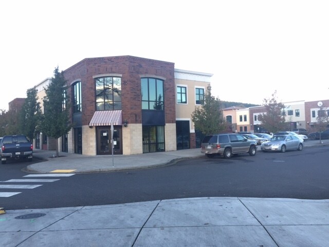 More Photos Of 1207 SE Rasmussen Blvd, Battle Ground Unknown For Lease