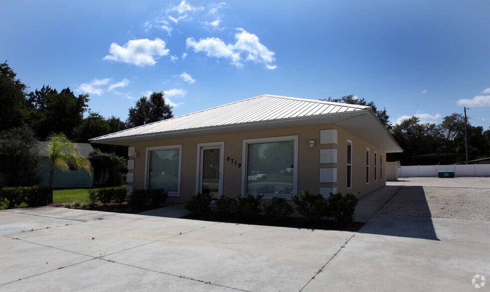Primary Photo Of , Palatka Office For Sale