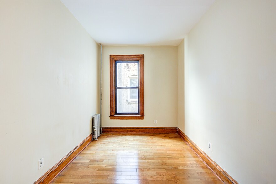 More Photos Of 1701 Gates Ave, Ridgewood Apartments For Sale