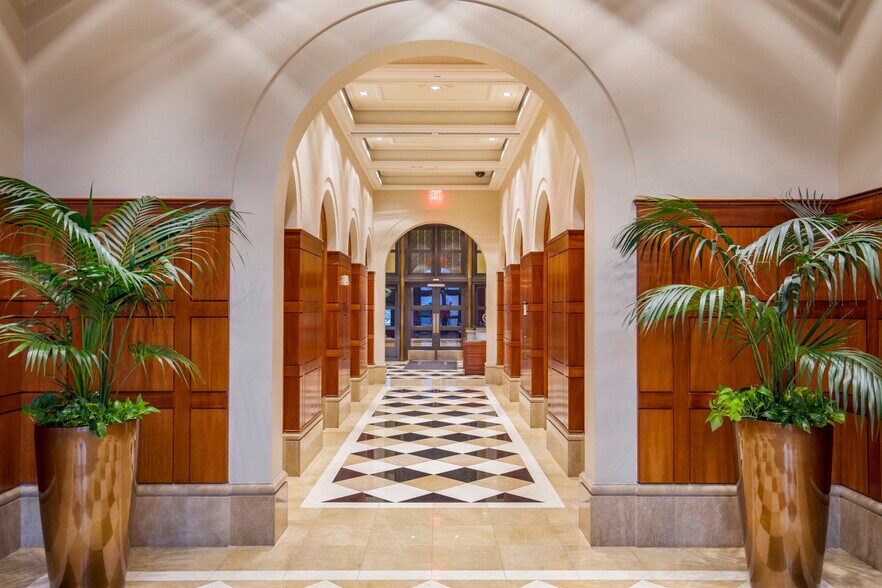 More Photos Of 2525 Ponce de Leon Blvd, Coral Gables Coworking Space