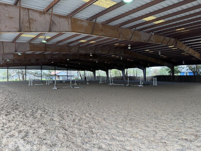 More Photos Of 1721 General Collins Ave, New Orleans Specialty For Sale