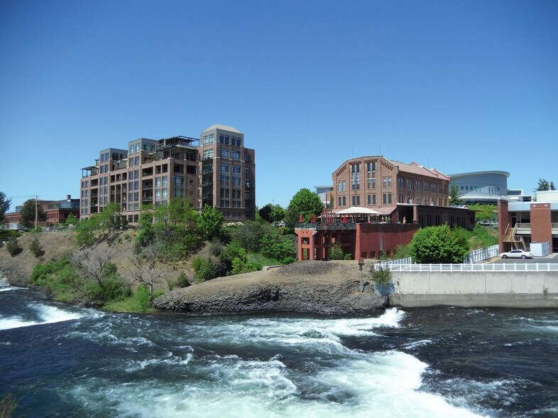 More Photos Of 621 W Mallon Ave, Spokane Unknown For Lease