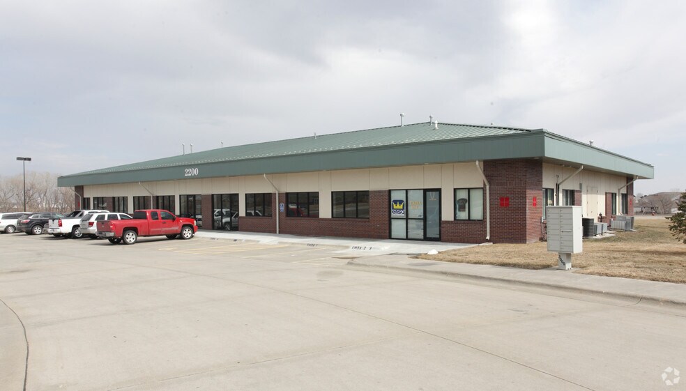 More Photos Of 2100 Fletcher Ave, Lincoln Unknown For Lease