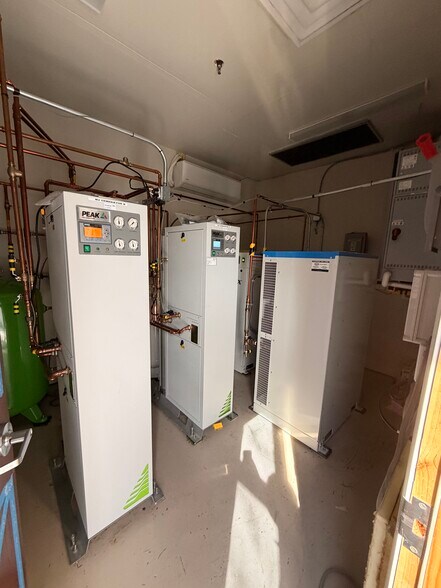 More Photos Of 9221 Quivira Rd, Overland Park Medical For Sale