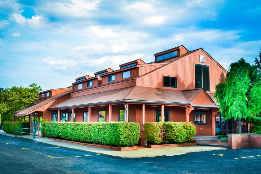 More Photos Of 2350 Post Rd, Warwick Unknown For Lease