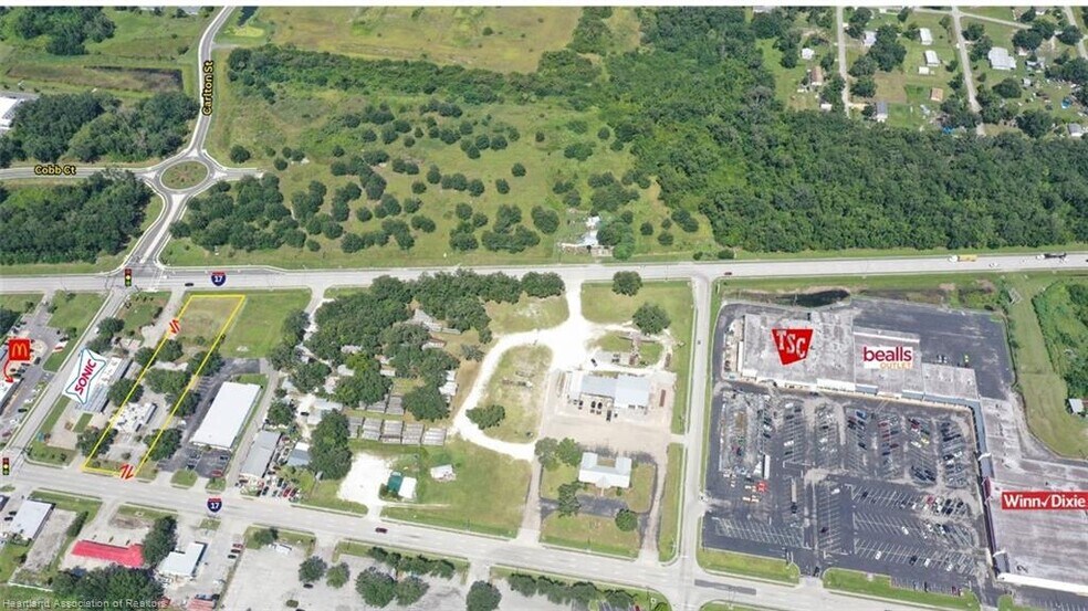 More Photos Of 939 S 6th Ave S, Wauchula General Retail For Sale