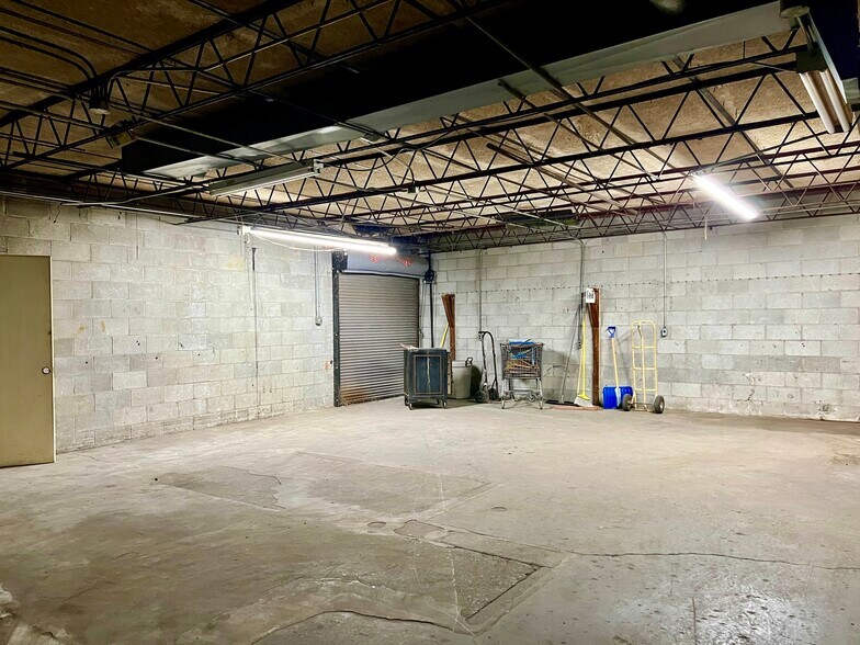 More Photos Of 103 N High St, Franklin Office Residential For Sale