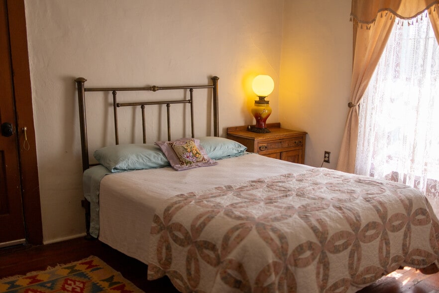 More Photos Of 585 Calle La Placita, Lincoln Hospitality For Sale