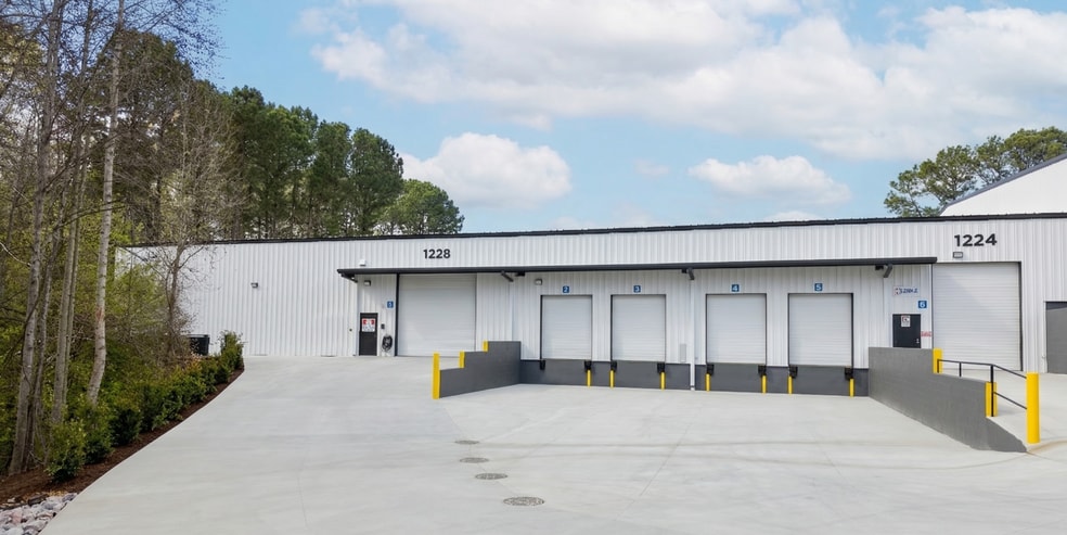 Primary Photo Of 1216-1228 United Dr, Raleigh Warehouse For Lease
