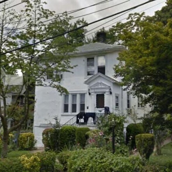 More Photos Of 46 N Fulton Ave, Mount Vernon Apartments For Sale