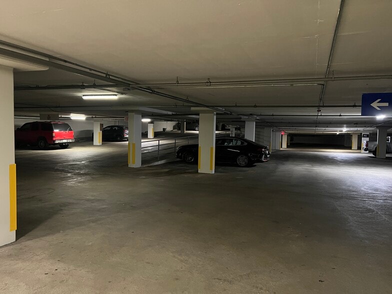 More Photos Of 50 N La Cienega Blvd, Beverly Hills Medical For Lease