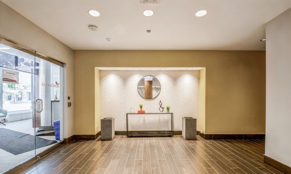 Primary Photo Of 549 W Randolph St, Chicago Office For Lease