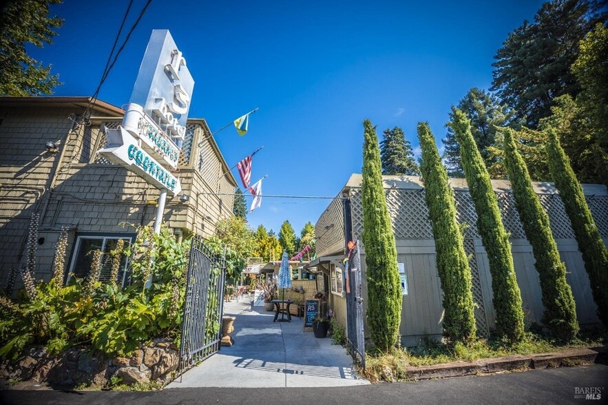 Primary Photo Of 16390 4th St, Guerneville Hotel For Sale