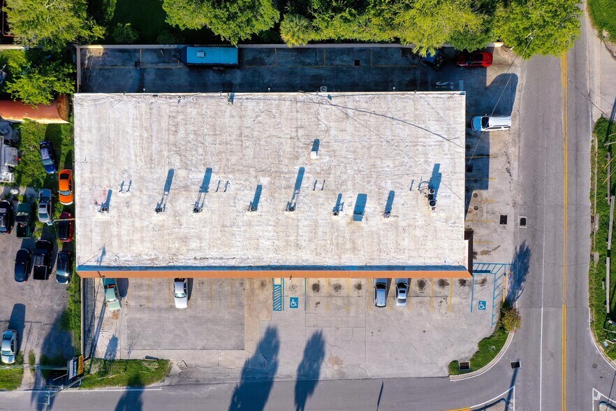 More Photos Of 1396 N Nova Rd, Daytona Beach Storefront Retail Office For Sale