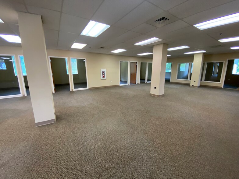 More Photos Of 35 Sproul Rd, Malvern Medical For Lease